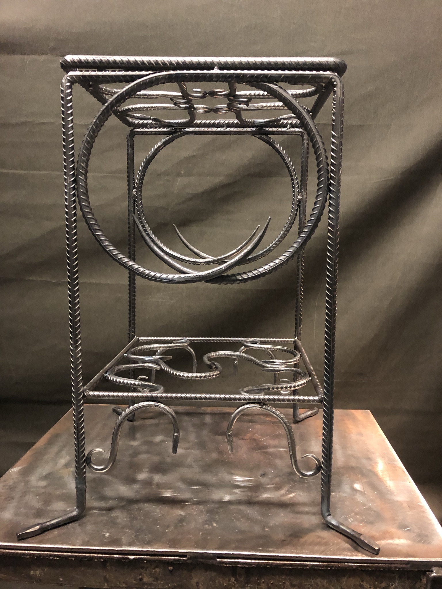 Medusa's Table